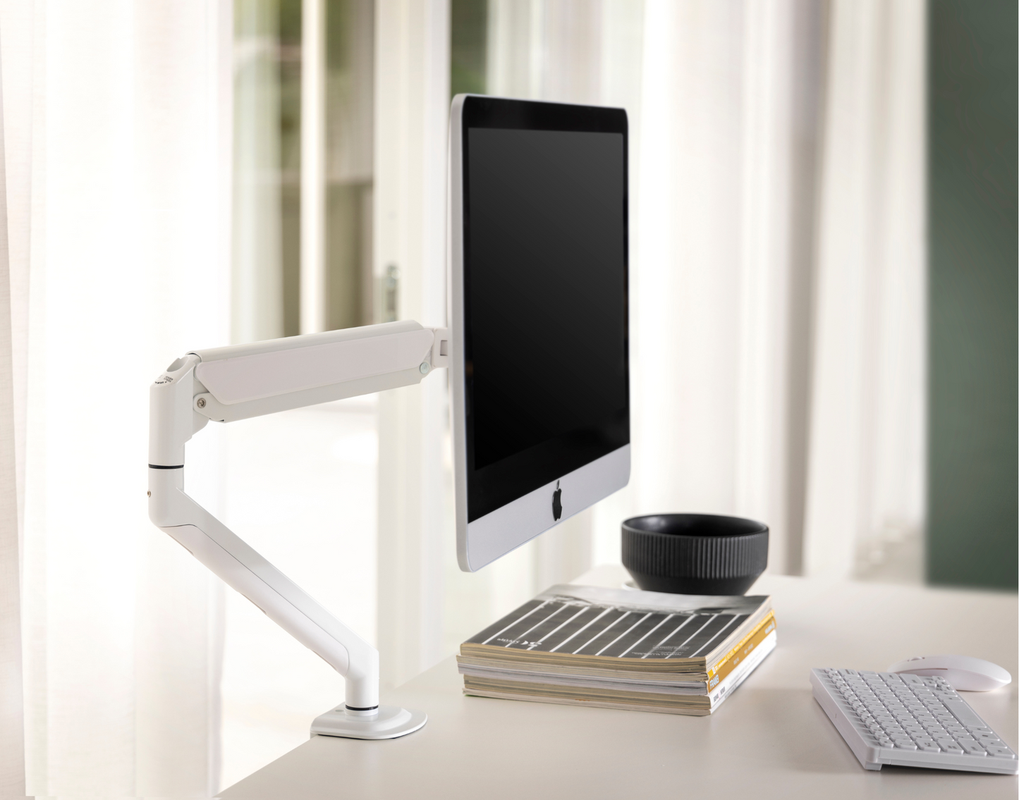 Single Monitor Arm